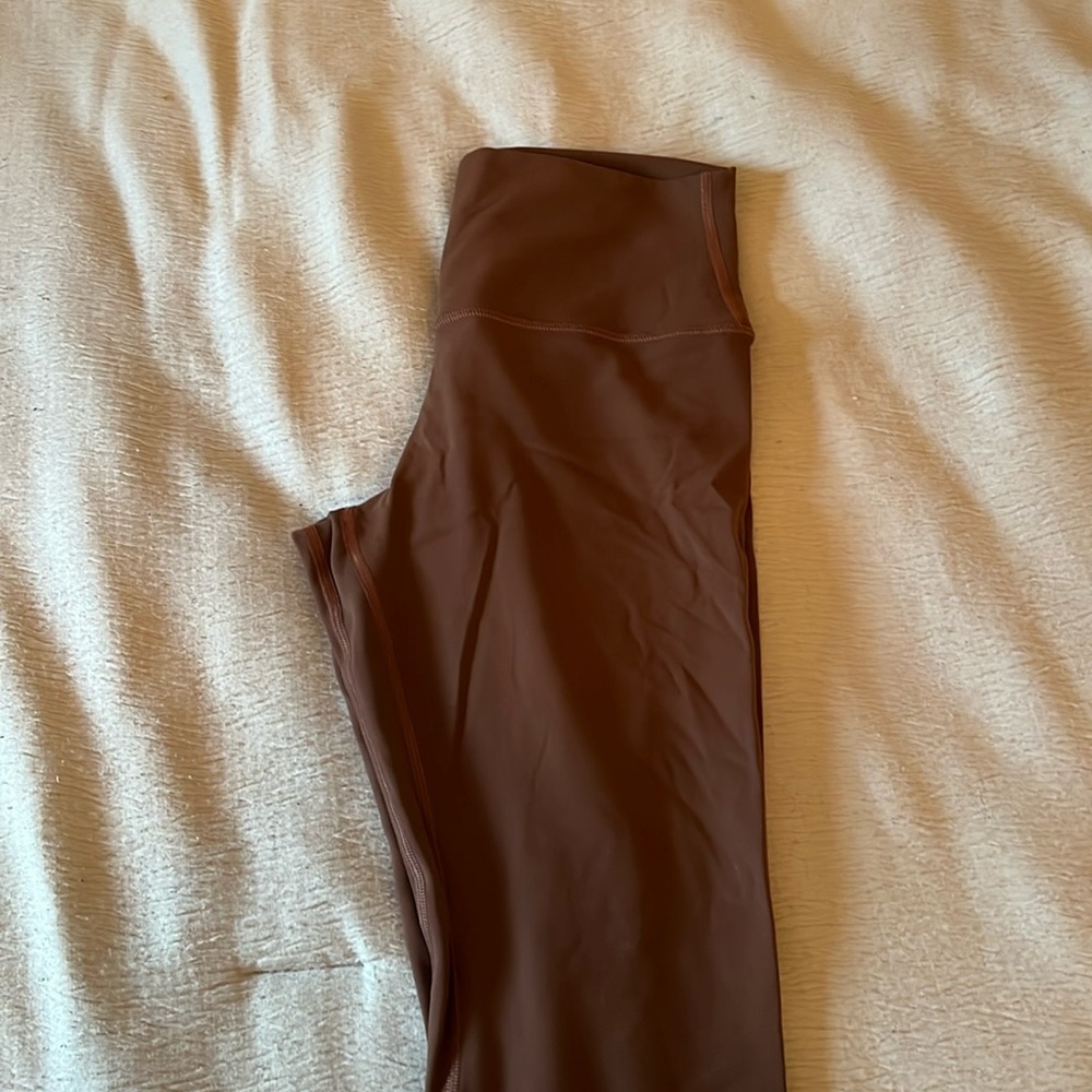Chocolate brown lululemon leggings